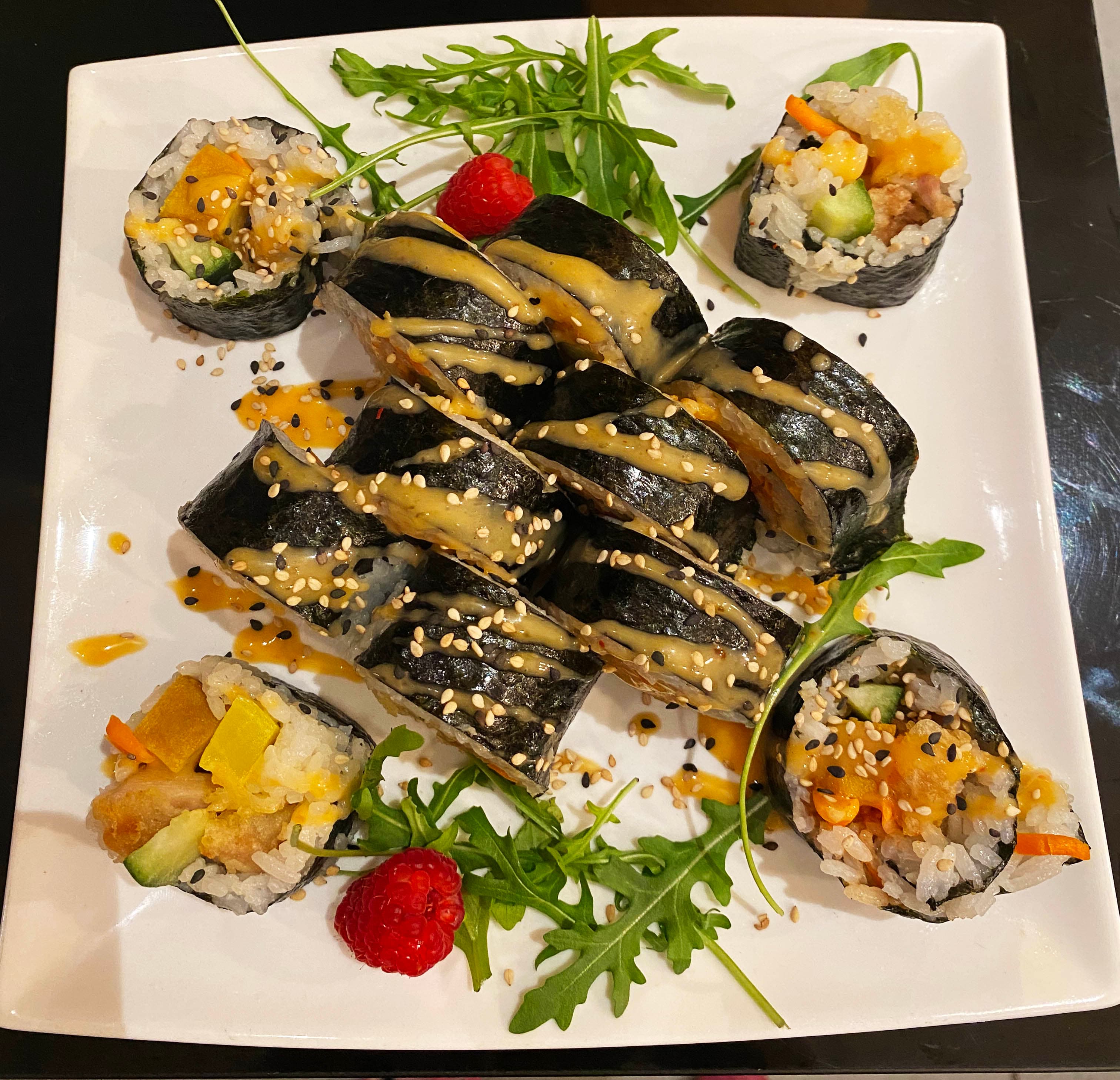 34. Kimbap met gebakken kip